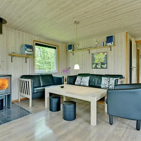 Ferienhaus Peder - 950m From The Sea By Interhome