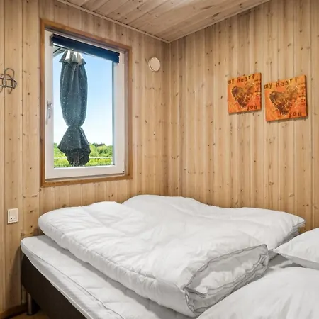 Сasa de vacaciones Peder - 950m From The Sea By Interhome