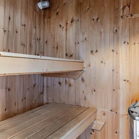 Peder - 950m From The Sea By Interhome