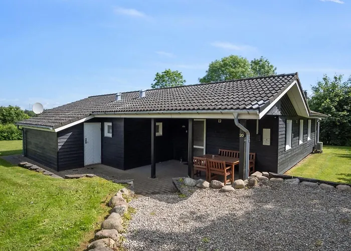 Peder - 950m From The Sea By Interhome Holiday home